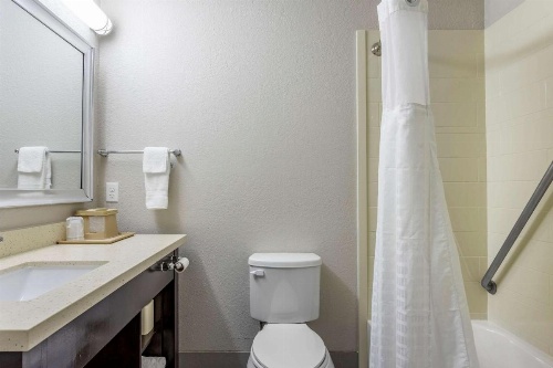 Comfort Inn & Suites North Little Rock JFK Blvd image 22